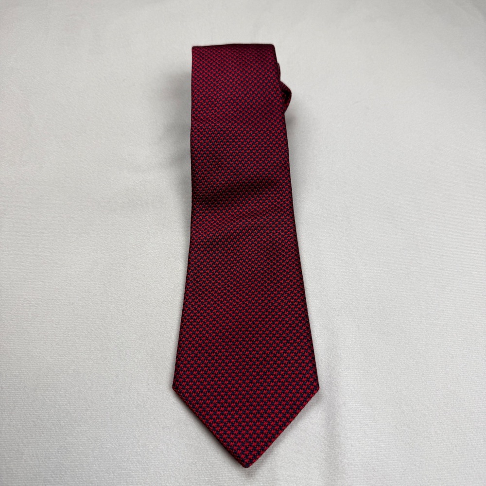 VTG Turnbull & Asser Mens Silk Tie Red Navy MIcro Houndstooth Clergy Estate find